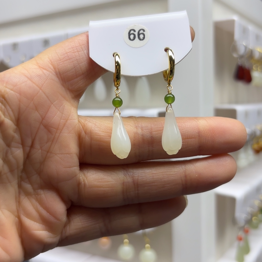 和田玉银S925镶嵌耳饰