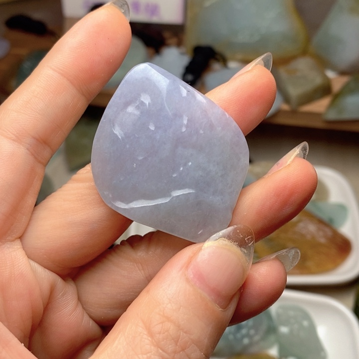 翡翠未镶嵌颈饰天然