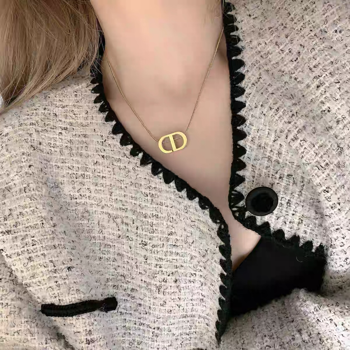 钛钢合成锆石项链 简约项链新款猪鼻子项链女小众锁骨链不掉色