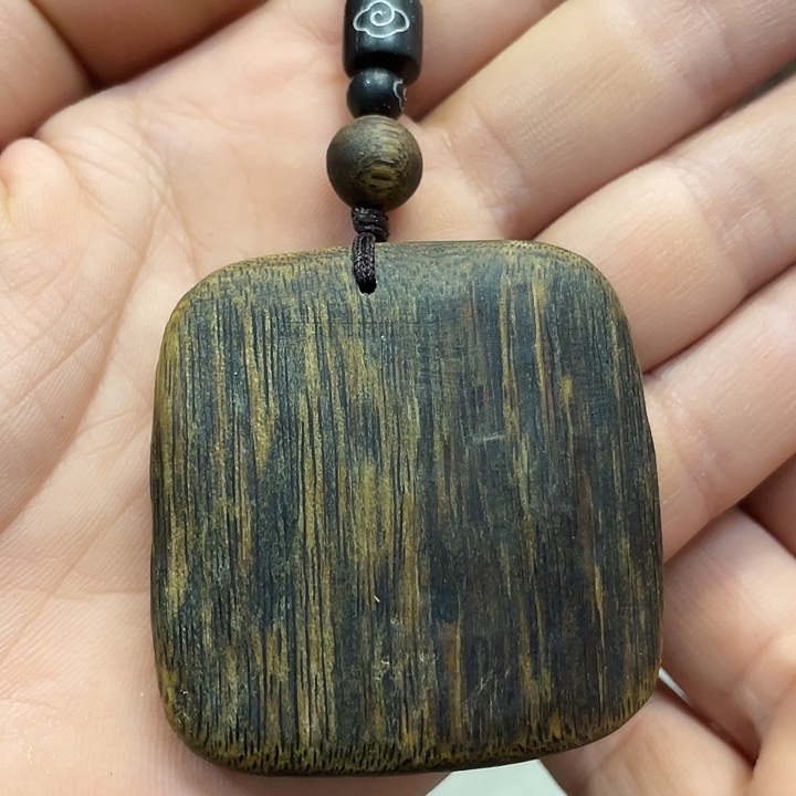 沉香吊坠奇楠挂件红油老料