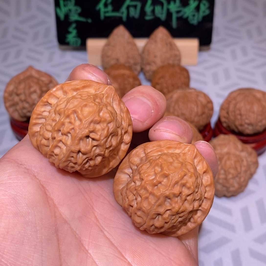 36尺龙公子全品无修 白茬 专治强迫症