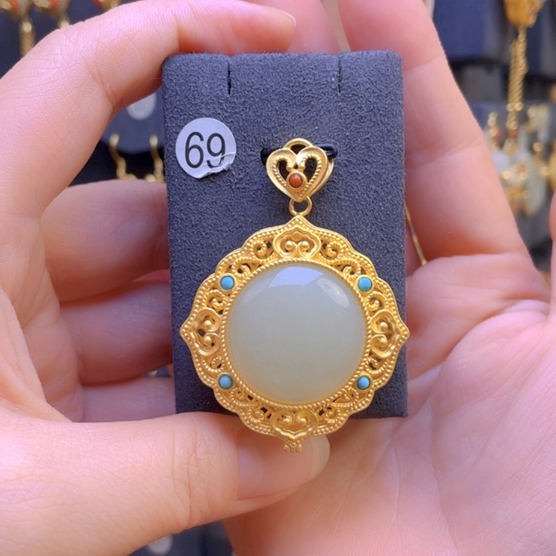 和田玉颈饰银S925镀金镶嵌