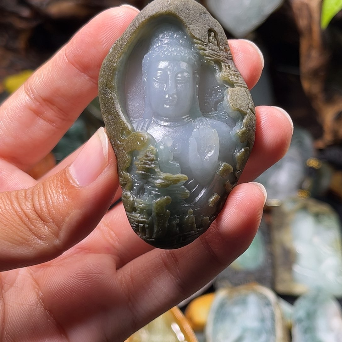 春***风定制翡翠未镶嵌佛