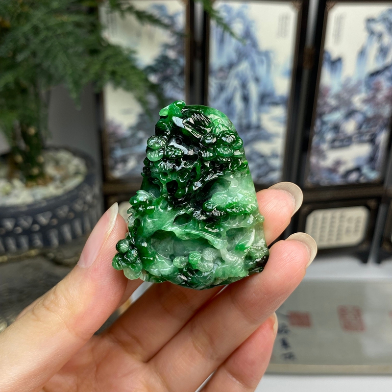 老料辣色藓加绿喜上眉梢吊坠挂件 天然翡翠A货 