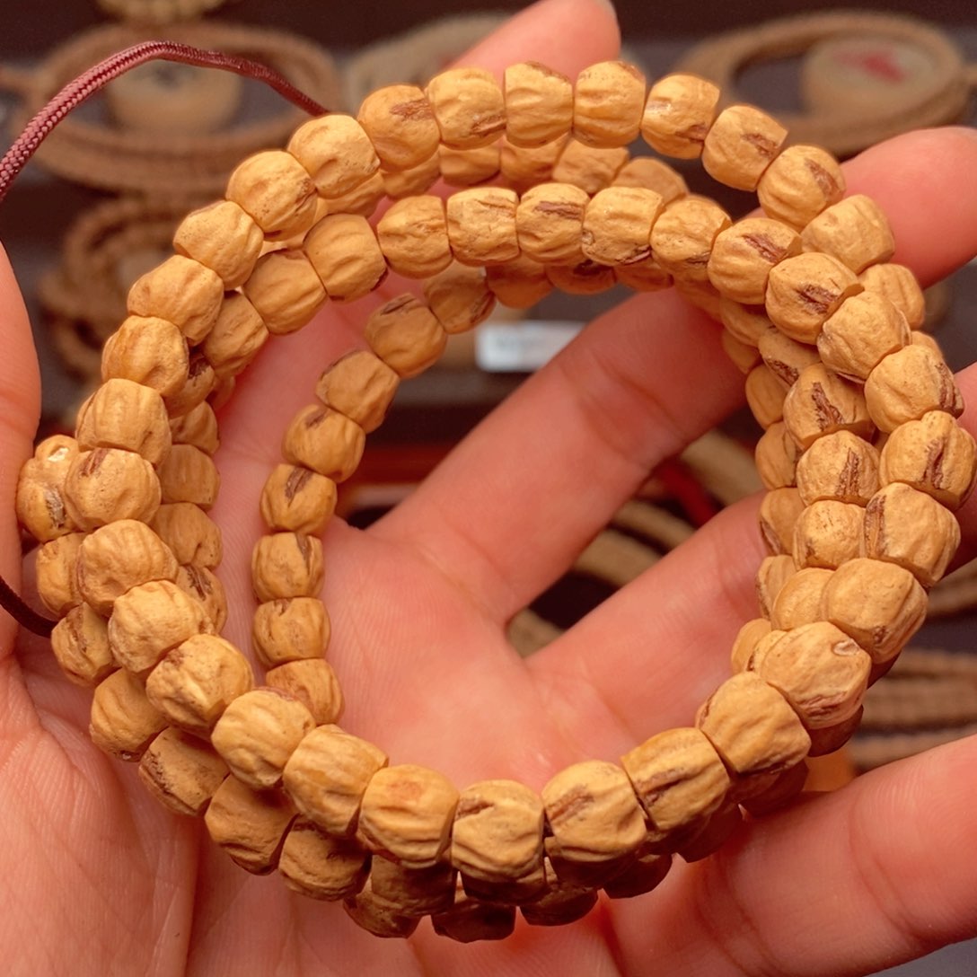 柏香籽/百香籽吊坠你***დ