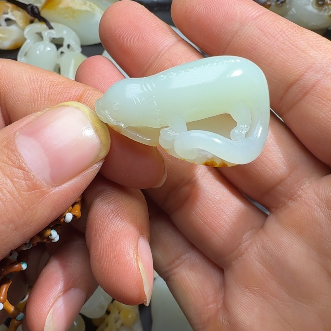 和田玉（子料）未镶嵌颈饰