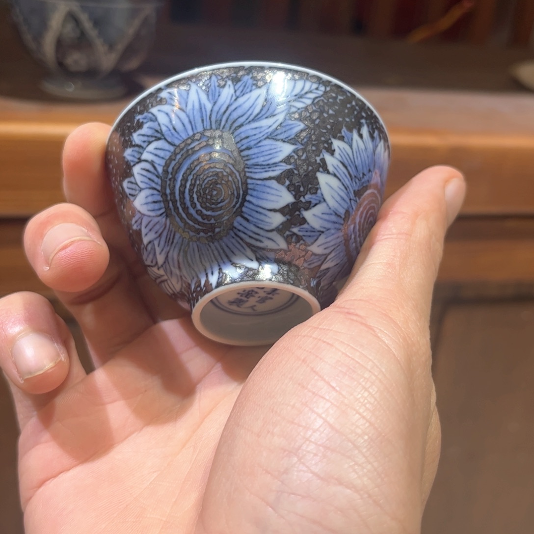 杯爱***?陶瓷艺术品美官人