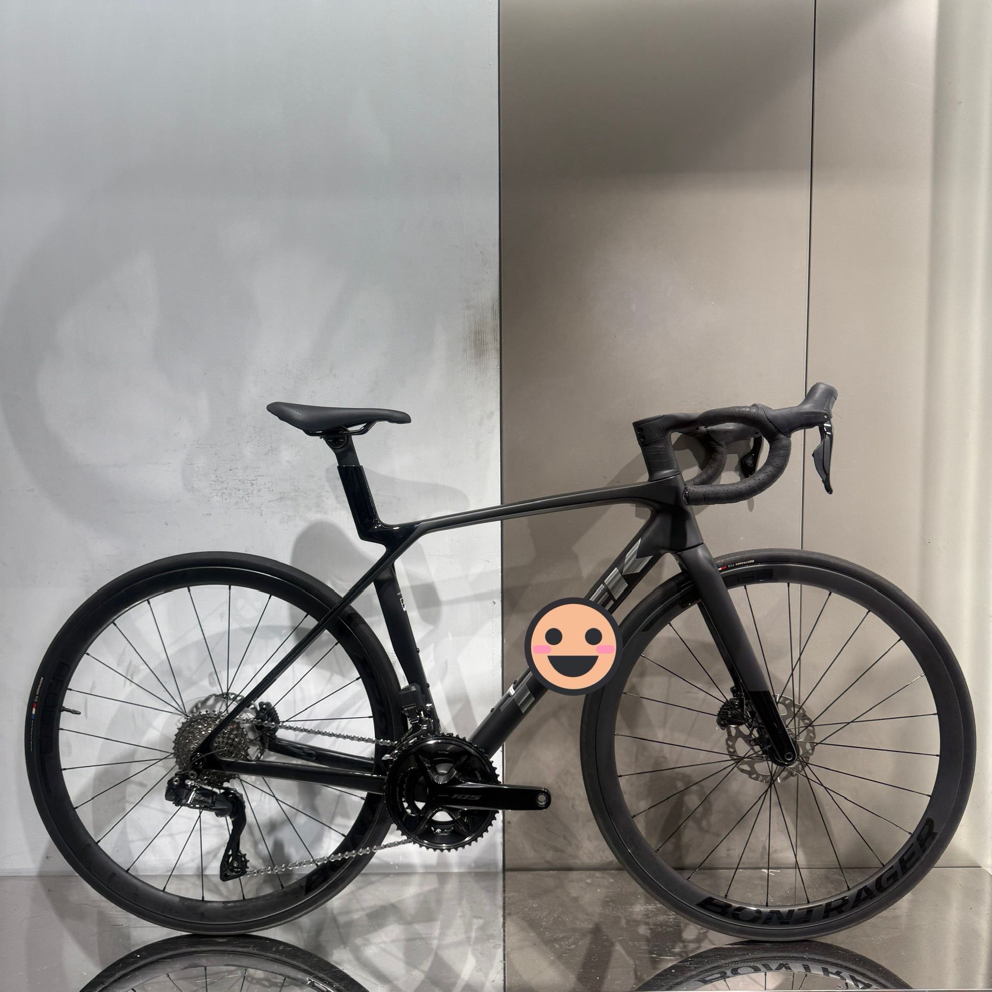 8代马东sl6公路车，全碳，105电变。m（166到177）