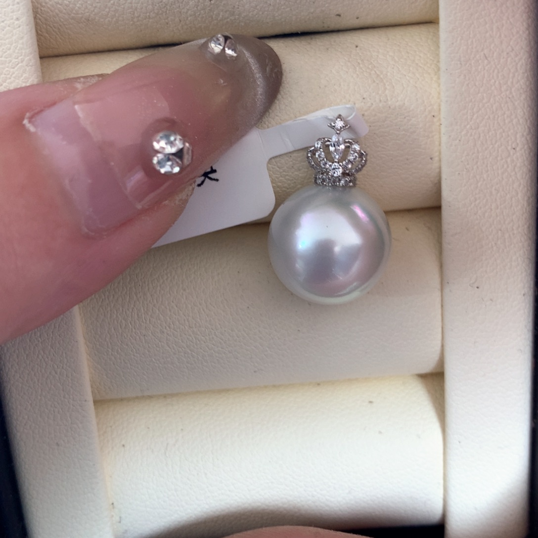 海水珍珠颈饰18K金镶嵌