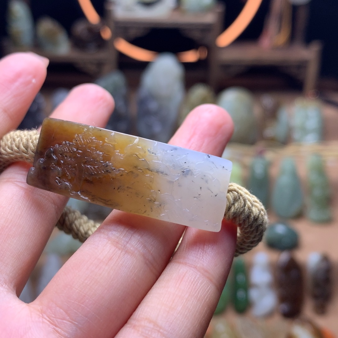 和田玉挂件未镶嵌