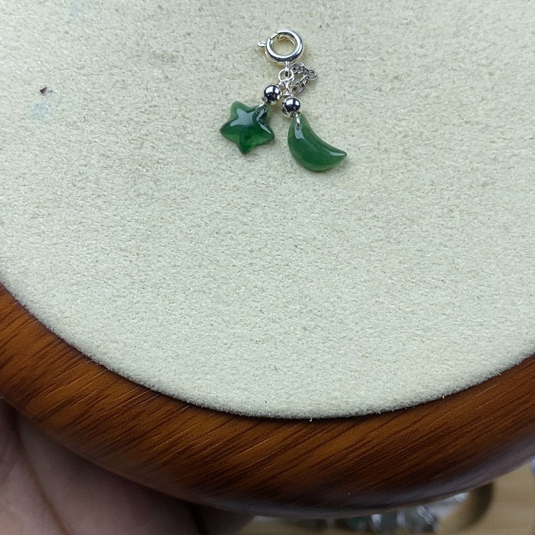 翡翠未镶嵌戒指星月亮流苏款