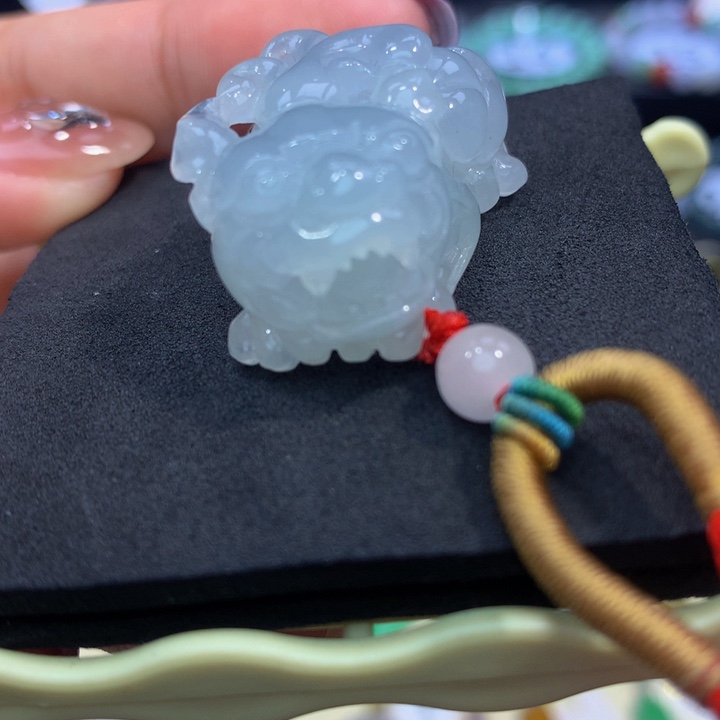 翡翠手链未镶嵌翡翠