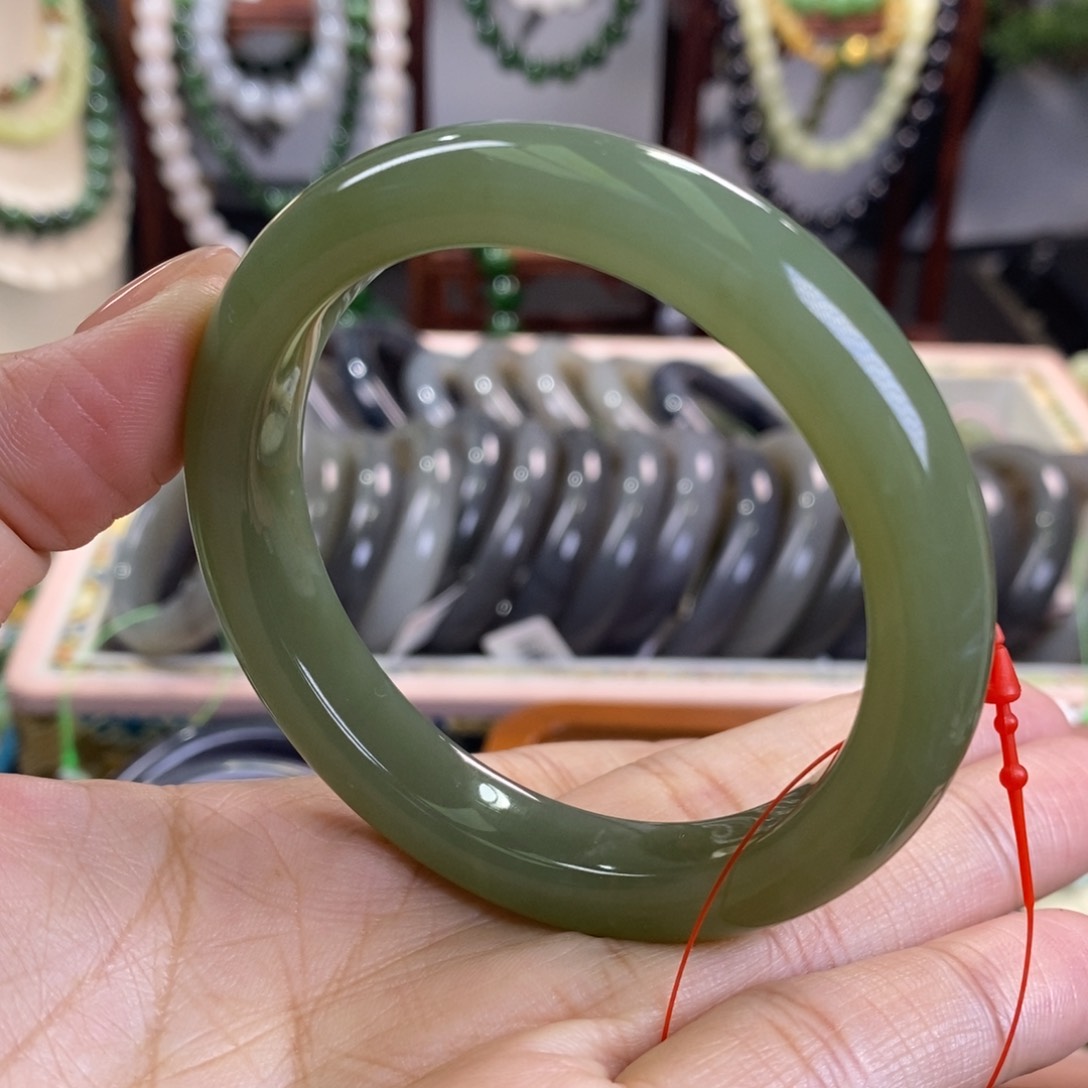 和田玉清货价高冰晴水正圈手镯56未镶嵌