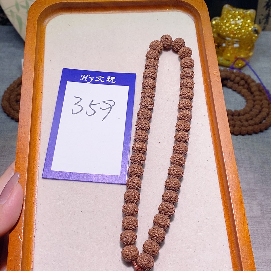 照***做金刚菩提手串359老树蜂王10.1