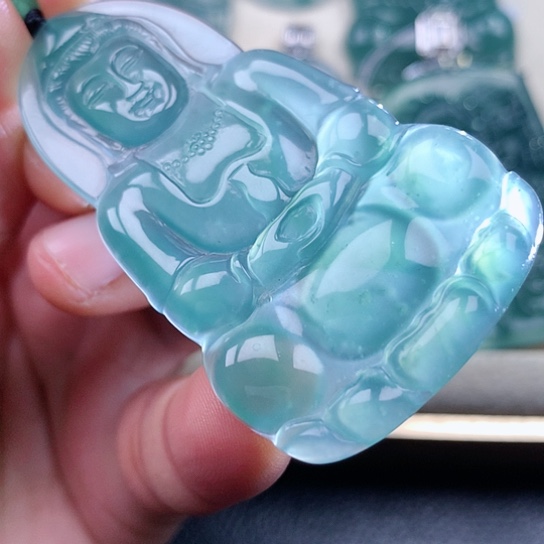 【闪购商品】翡翠颈饰未镶嵌天然翡翠