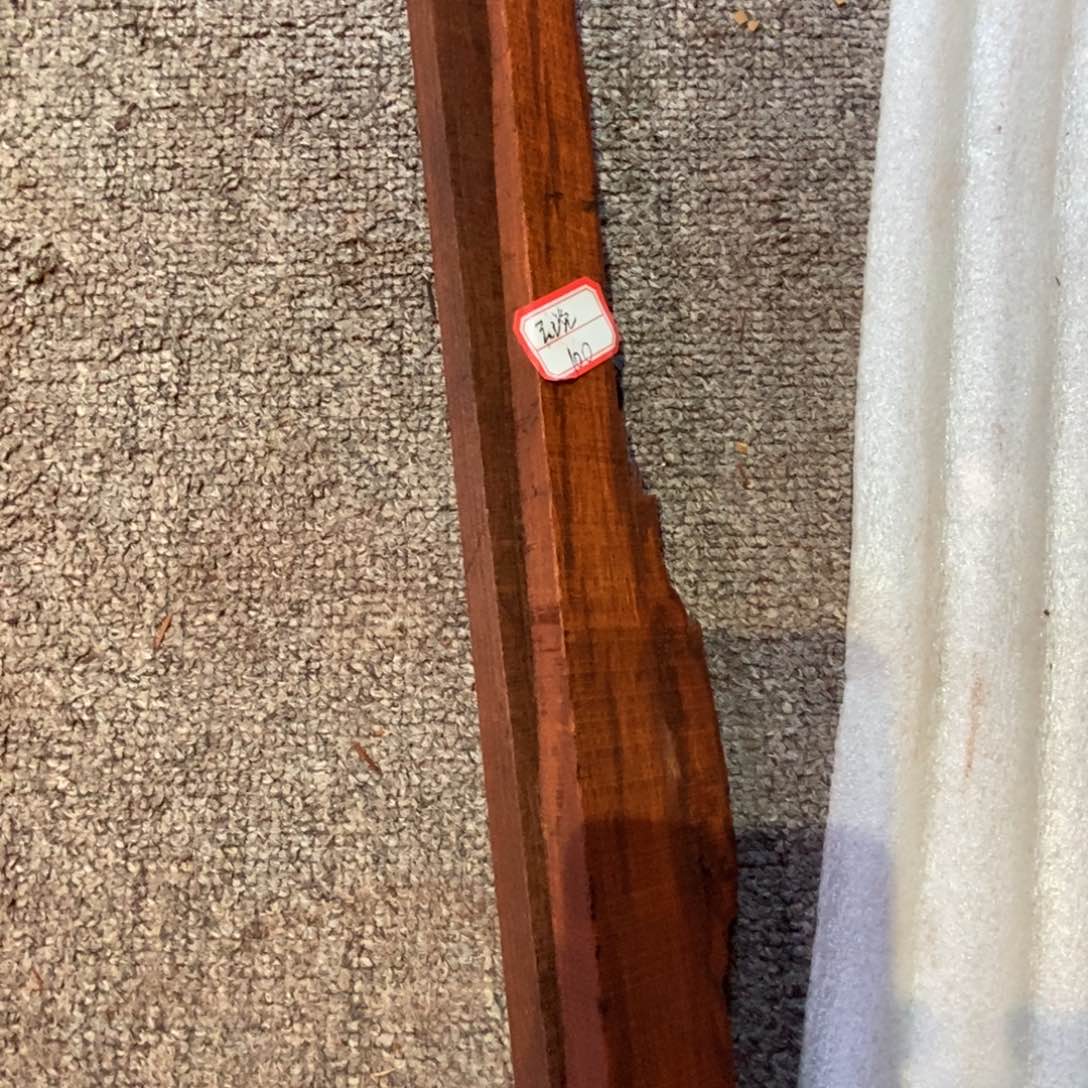 檀香紫檀（小叶紫檀）云*