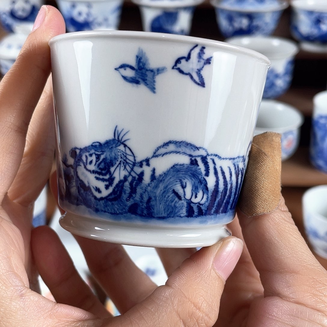 拾藝致物老虎直口杯