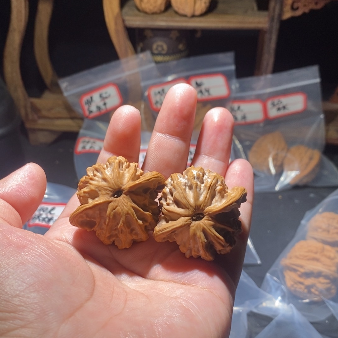 文玩核桃吊坠42全品图图