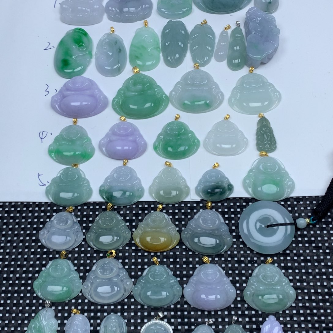 翡翠未镶嵌挂件天然
