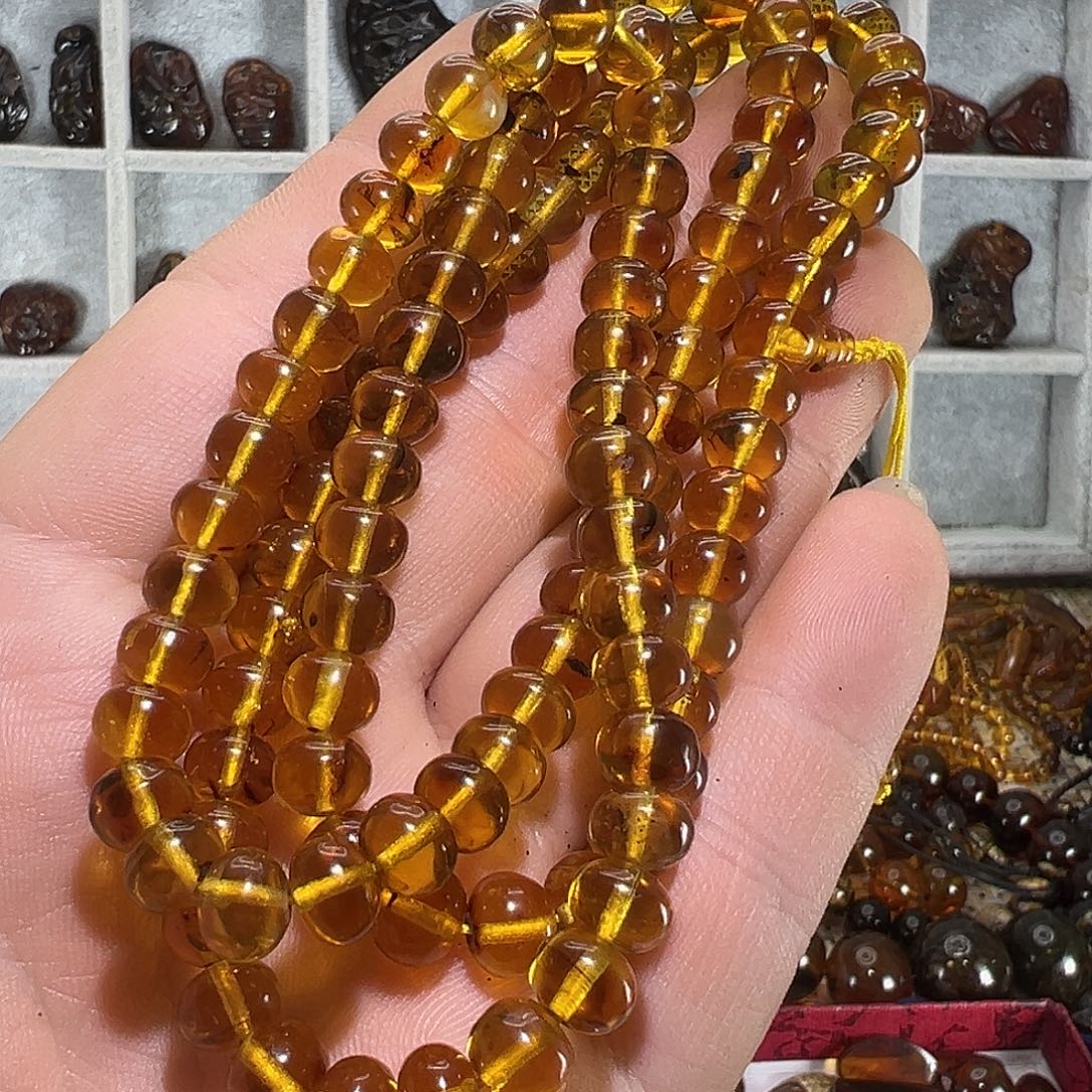 琥珀未镶嵌颈饰抚顺琥珀七+毫米