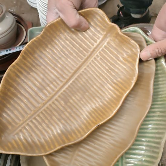 白瓷花*开五厂树叶盘粗瓷