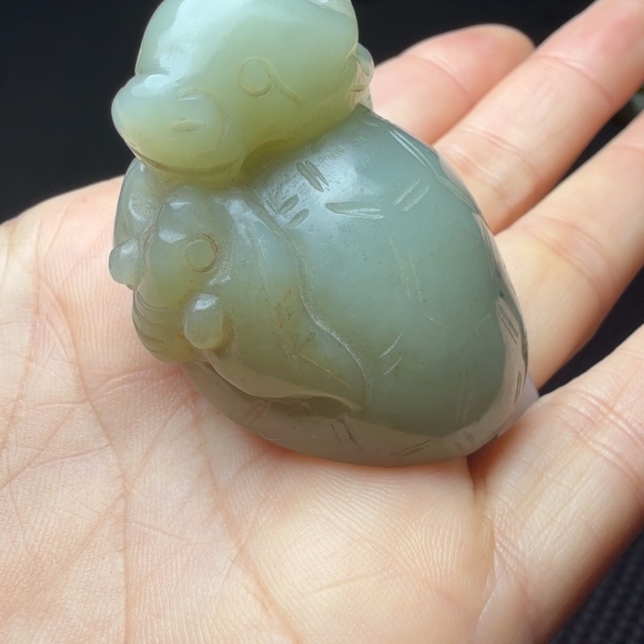 启***成古玉老玉收藏珍品挂件