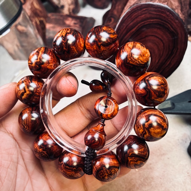 海南黄花梨老料-2.0多彩黄金水波褶皱大黑线-不沉水