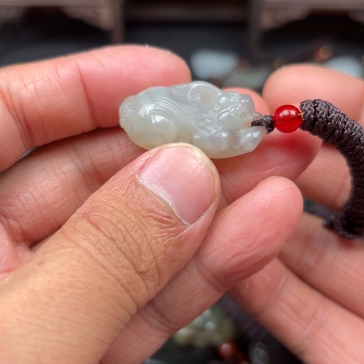 和田玉吊坠未镶嵌