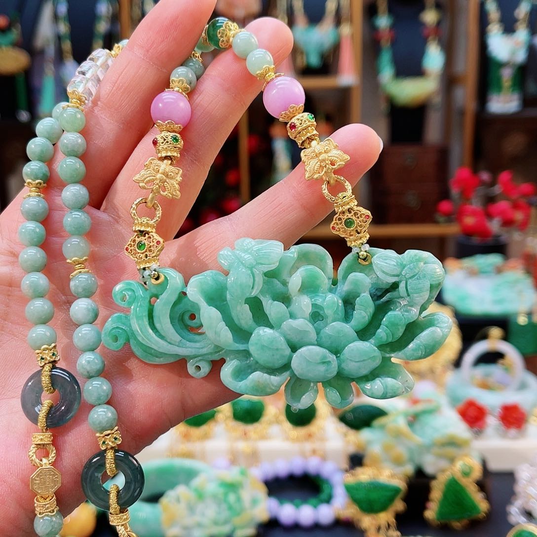 翡翠合金颈饰48小时鉴赏期