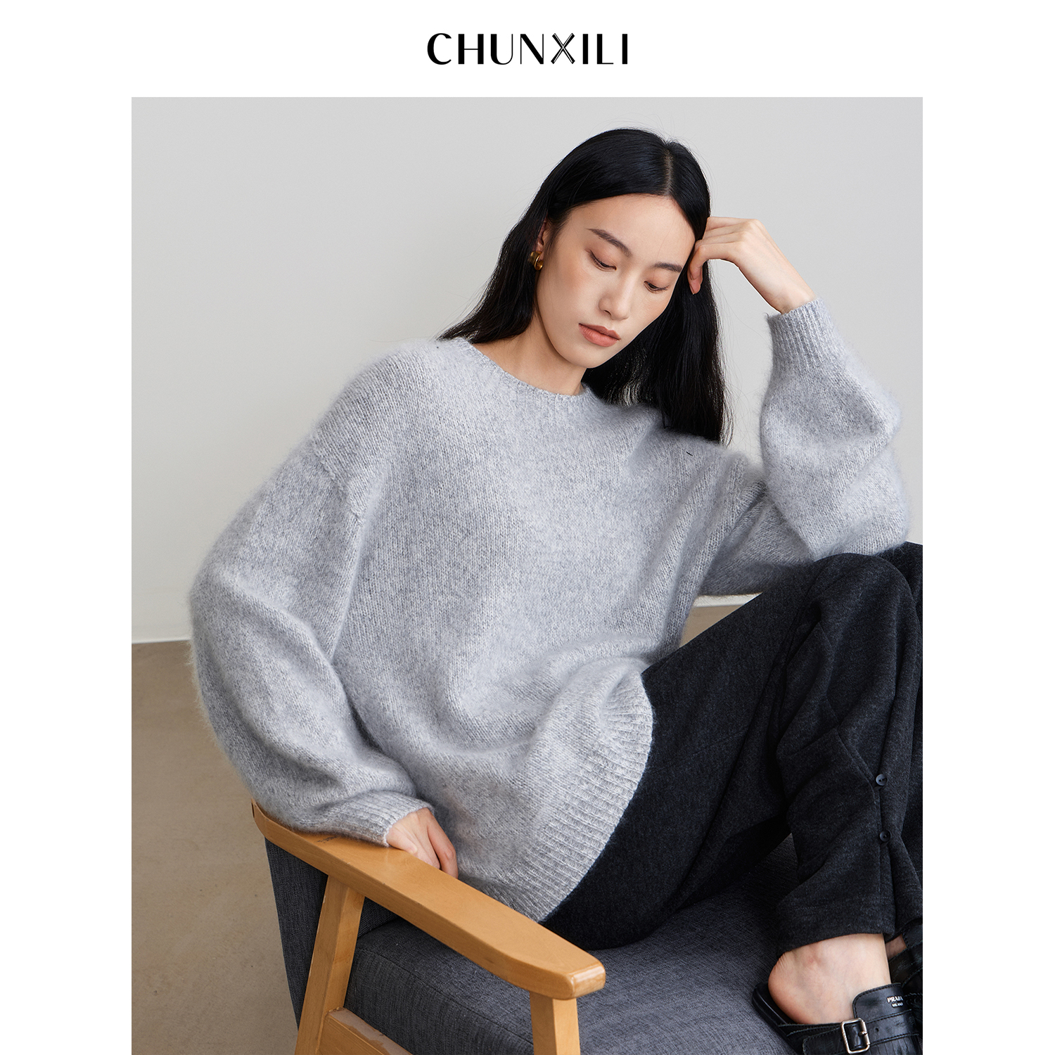 CHUNXILI/春熙里 秋冬宽松舒适圆领针织衫D00M54100
