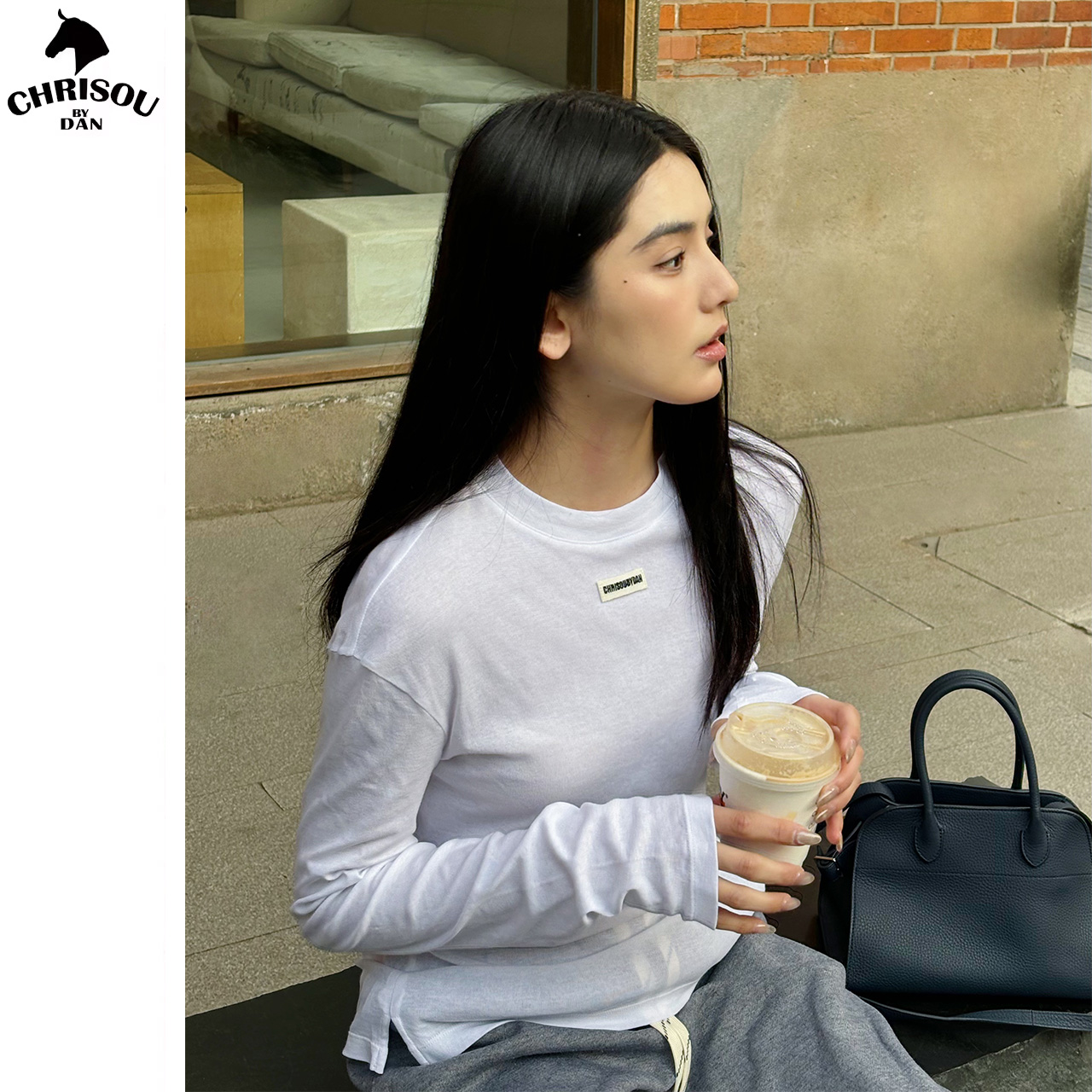 欧阳丹2025假日限定胸标装饰纯棉长袖T恤128113