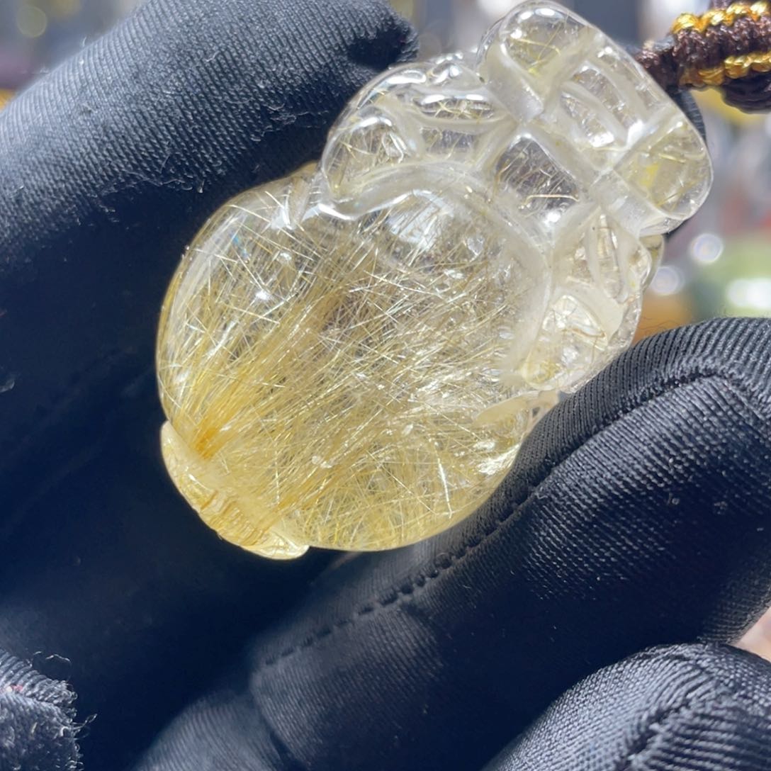 水晶吊坠(赠链)未镶嵌做****雄