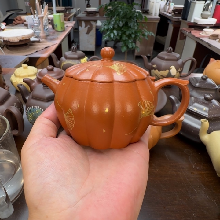 紫砂公道杯密密麻麻