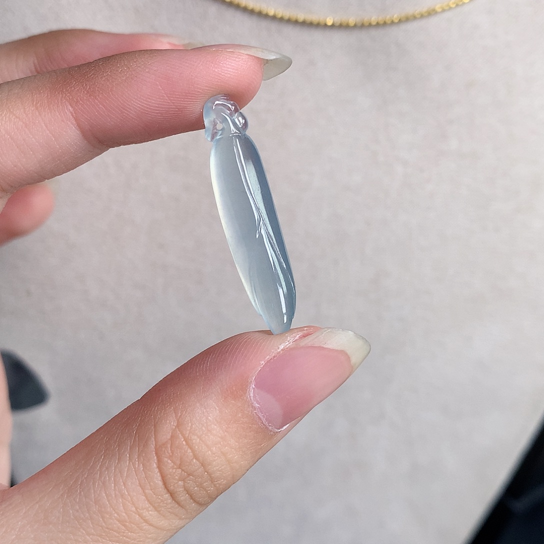翡翠裸石缅甸天然A货翡翠冰种兰花