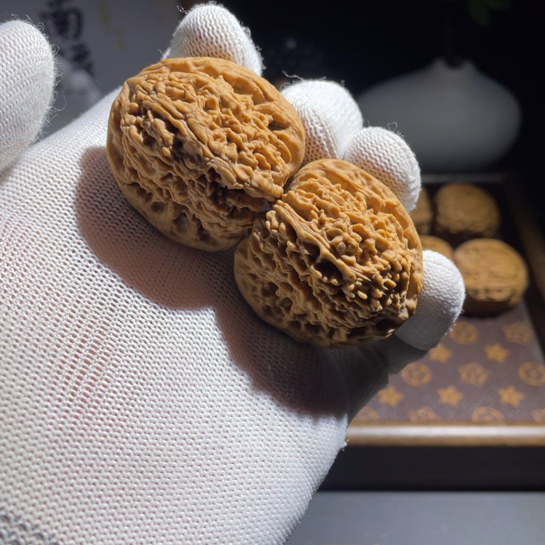 文玩核桃吊坠38拉丝