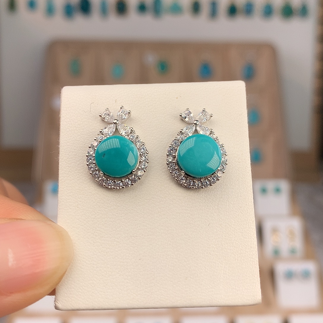 绿松石未镶嵌耳饰