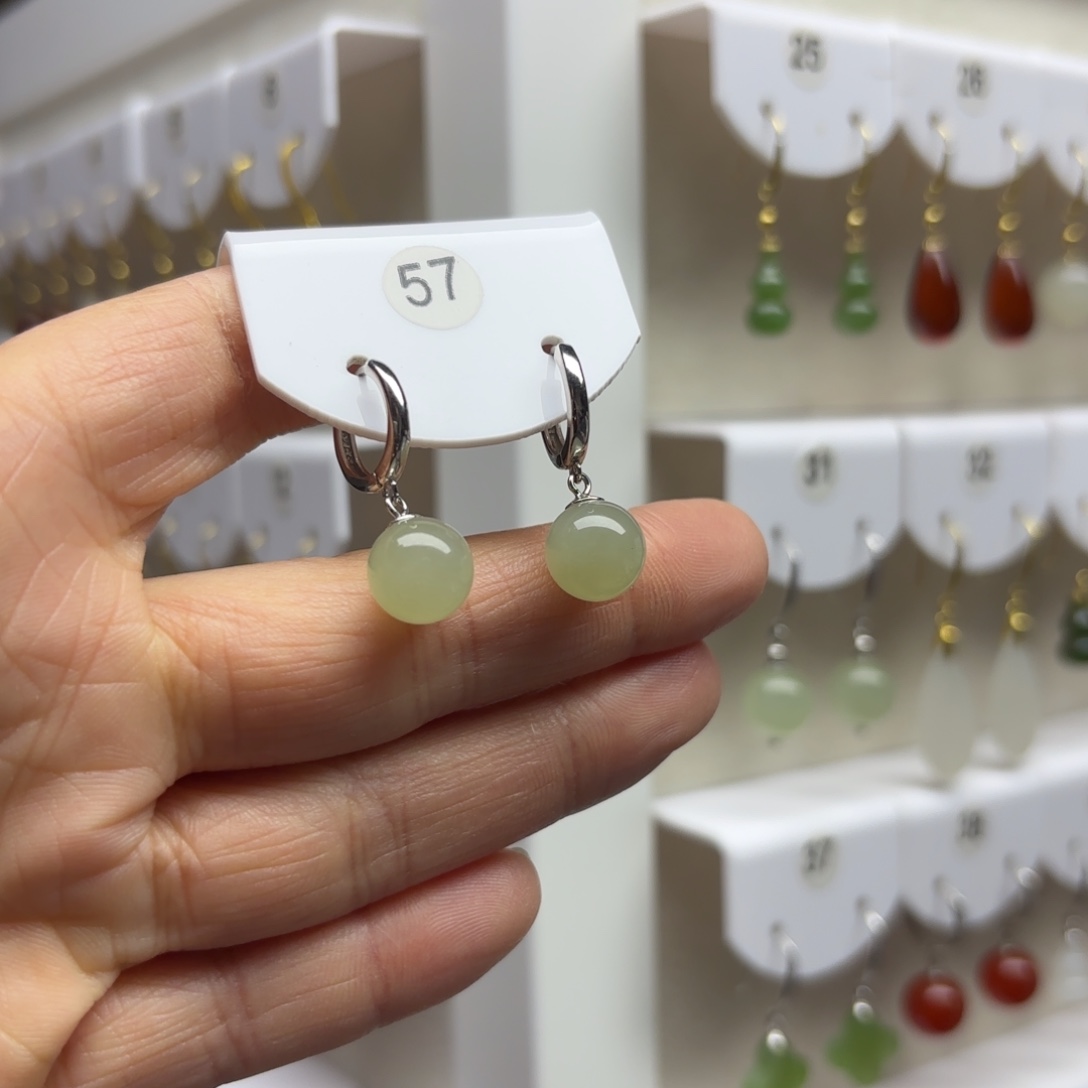 和田玉银S925镶嵌耳饰