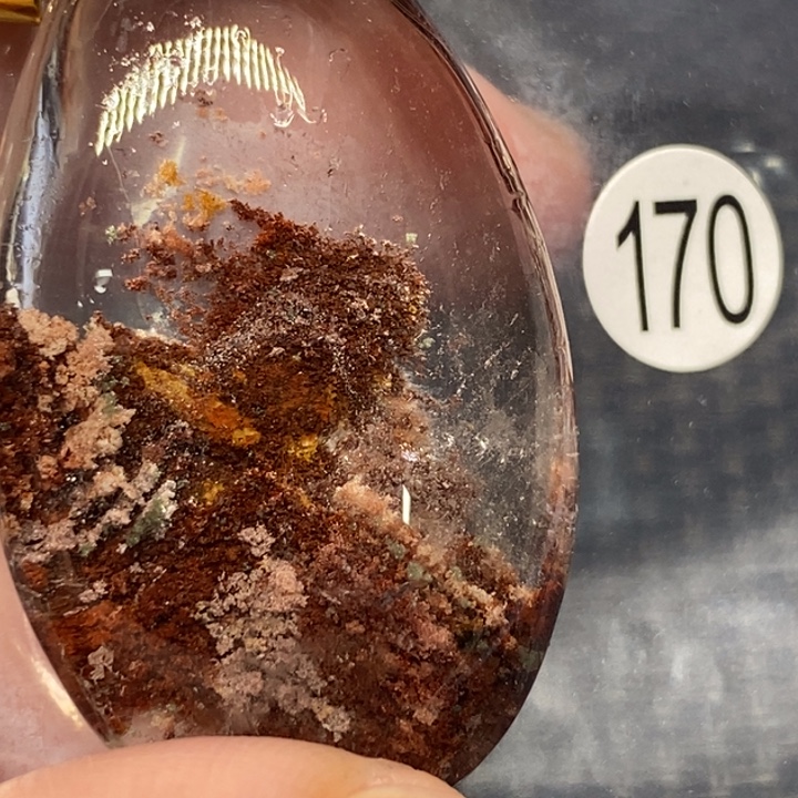 赵***芳颈饰未镶嵌水晶水晶