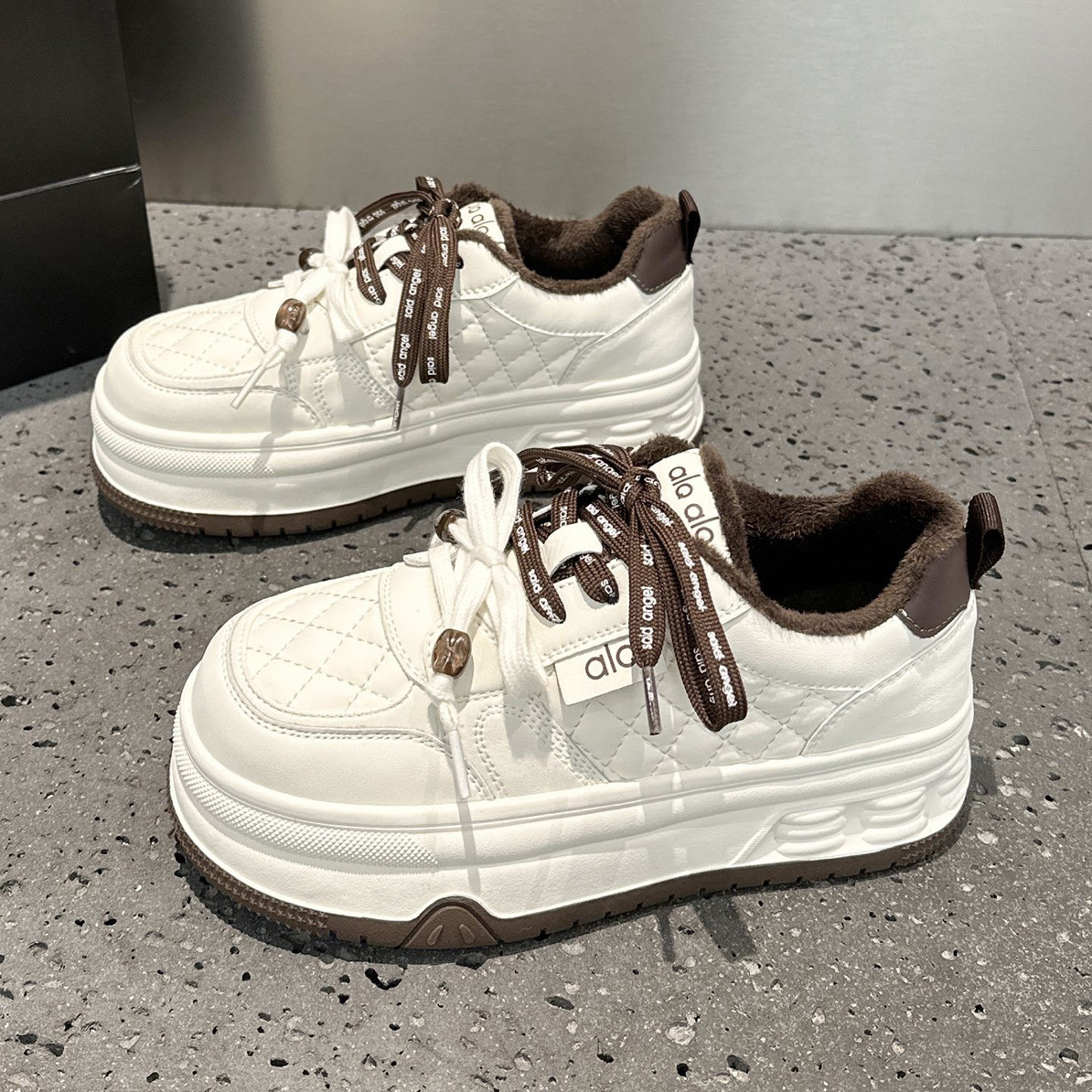 下单找到对应的编码！孤品捡漏休闲鞋！