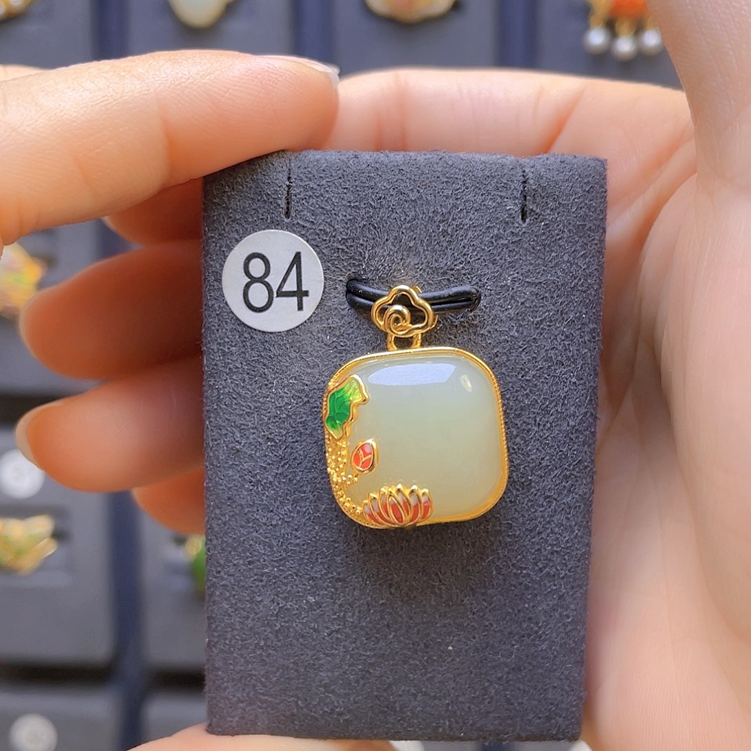 和田玉颈饰银S925镀金镶嵌