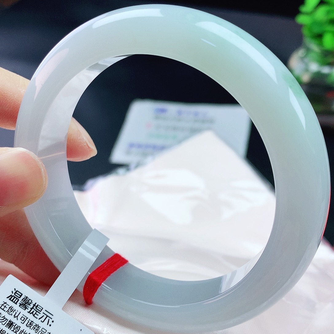 未镶嵌手镯翡翠59轮胎