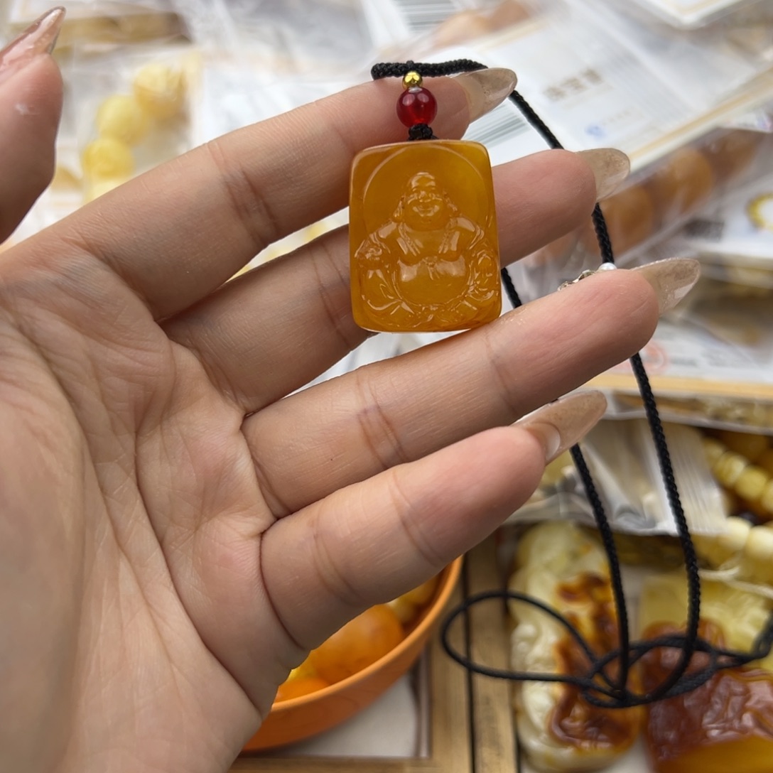 琥珀珠宝奇石未镶嵌