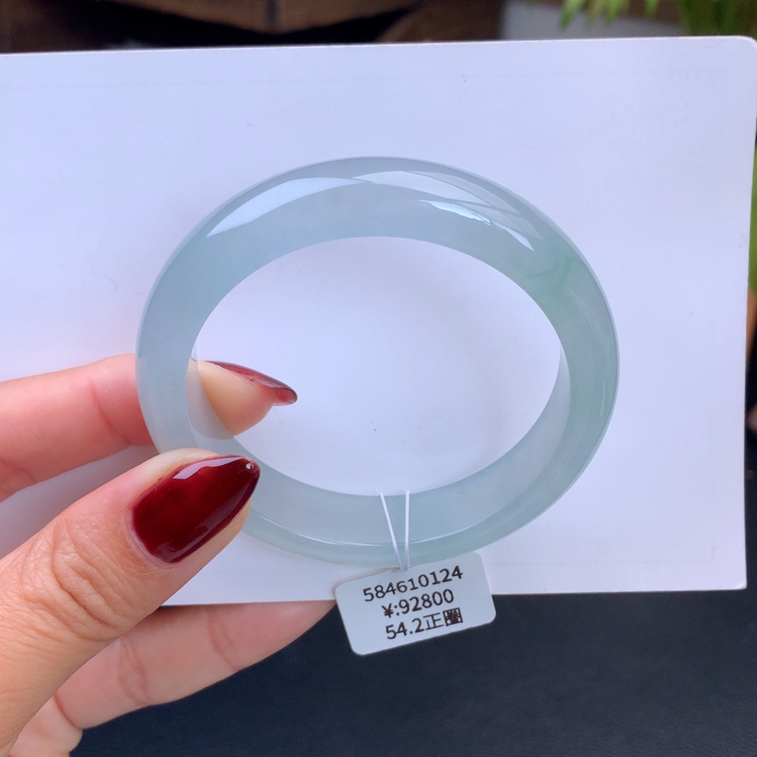 翡翠手镯未镶嵌冰莹光晴底手镯