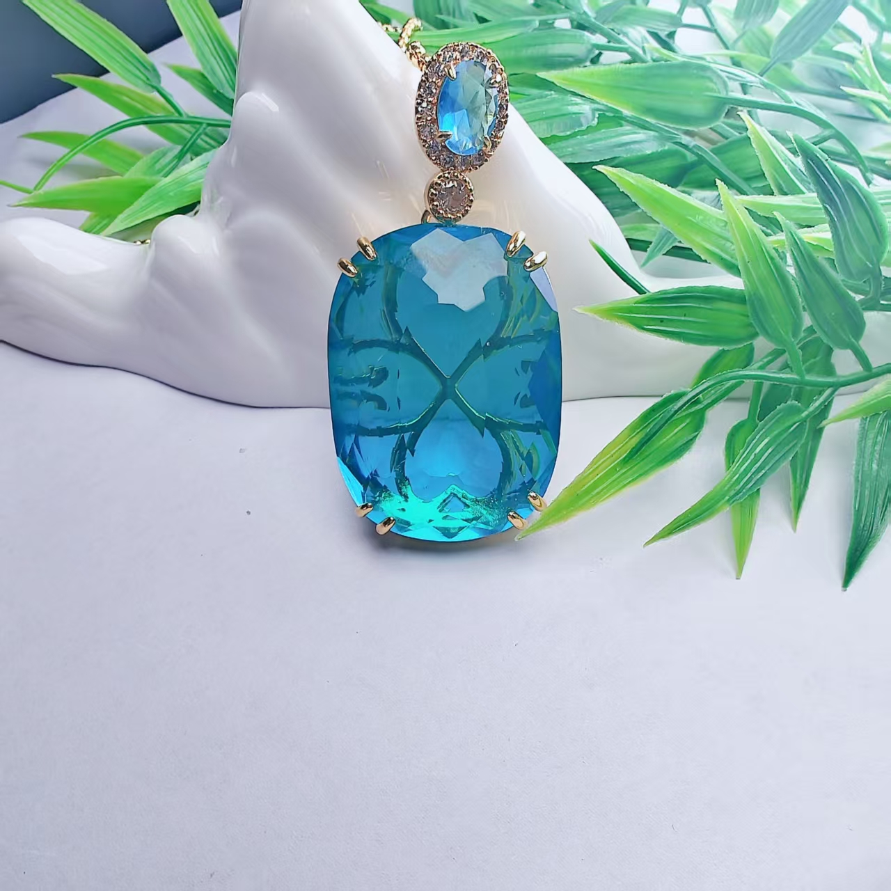 欧标国际臻奢饰瑰宝传藏吊坠保测后发精品K467