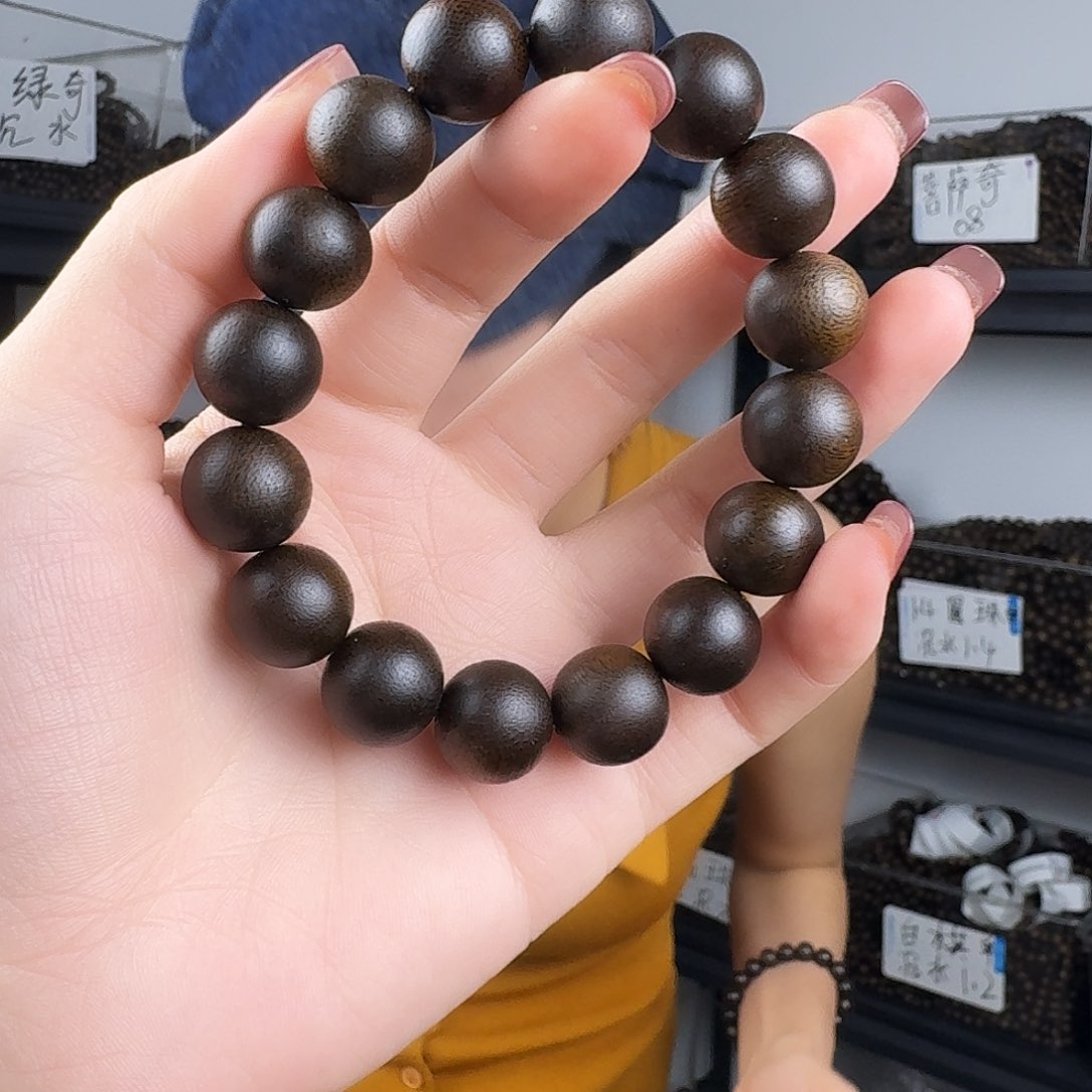 沉香香囊沉香黄棋楠圆珠单圈卡14发一沉水级