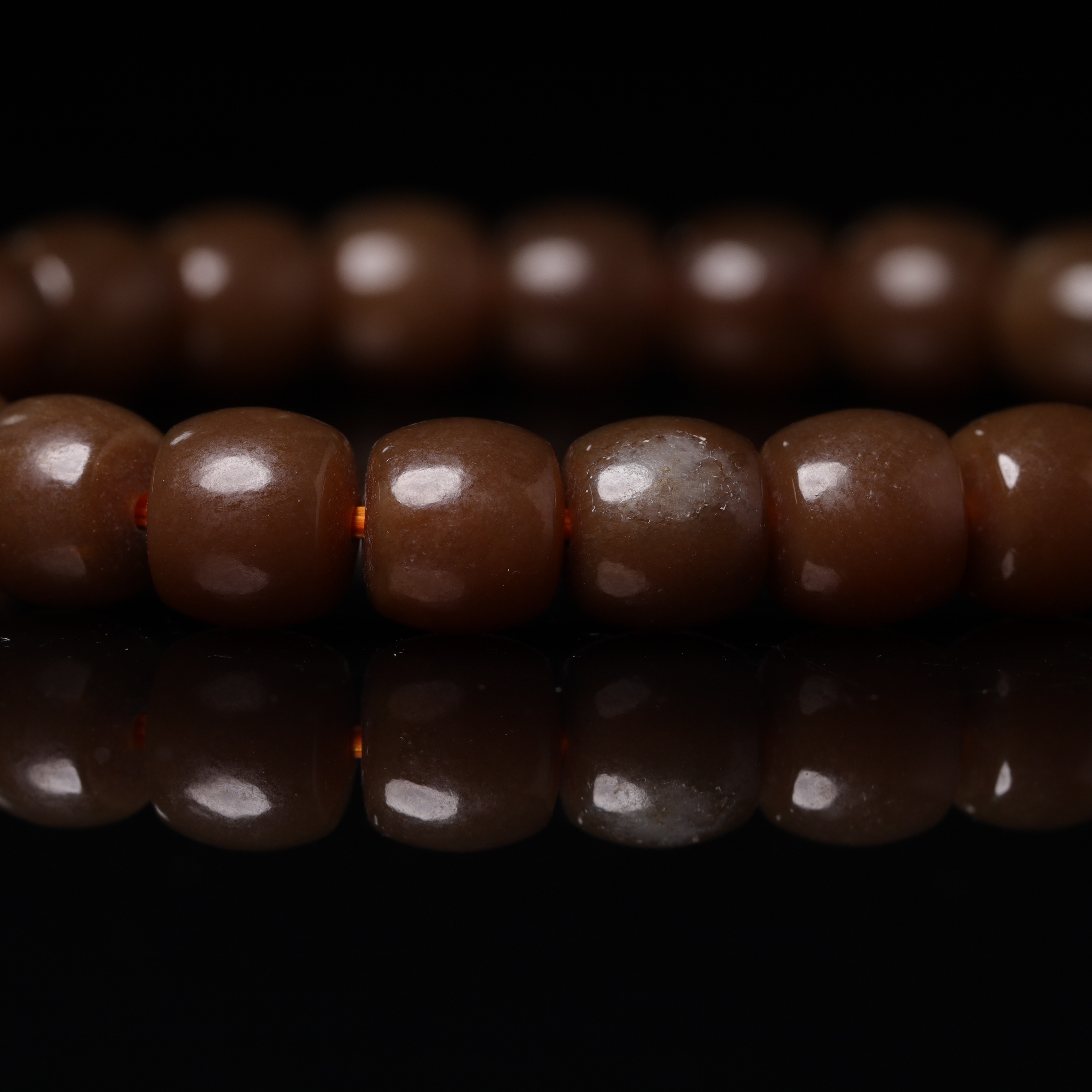 清代和田玉老型珠手串-LM