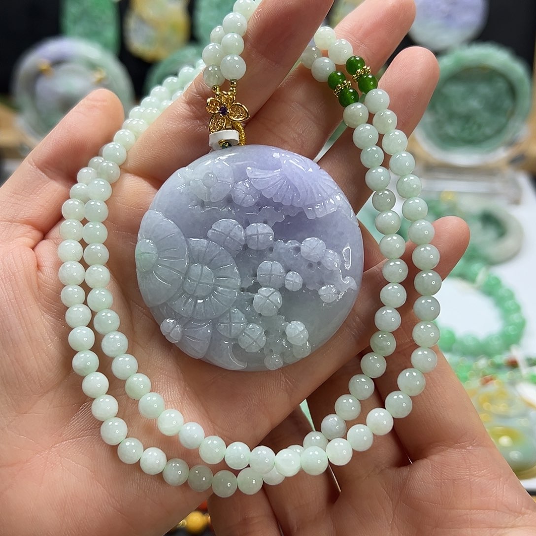 *****翡翠未镶嵌颈饰吊坠