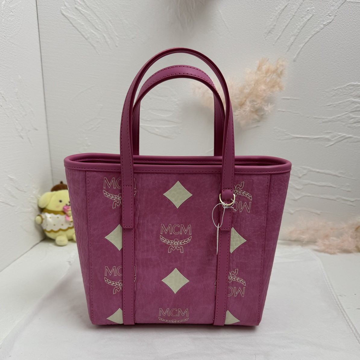 99新 MCM 方姐 / 粉色  迷你 菜篮子 斜挎包 