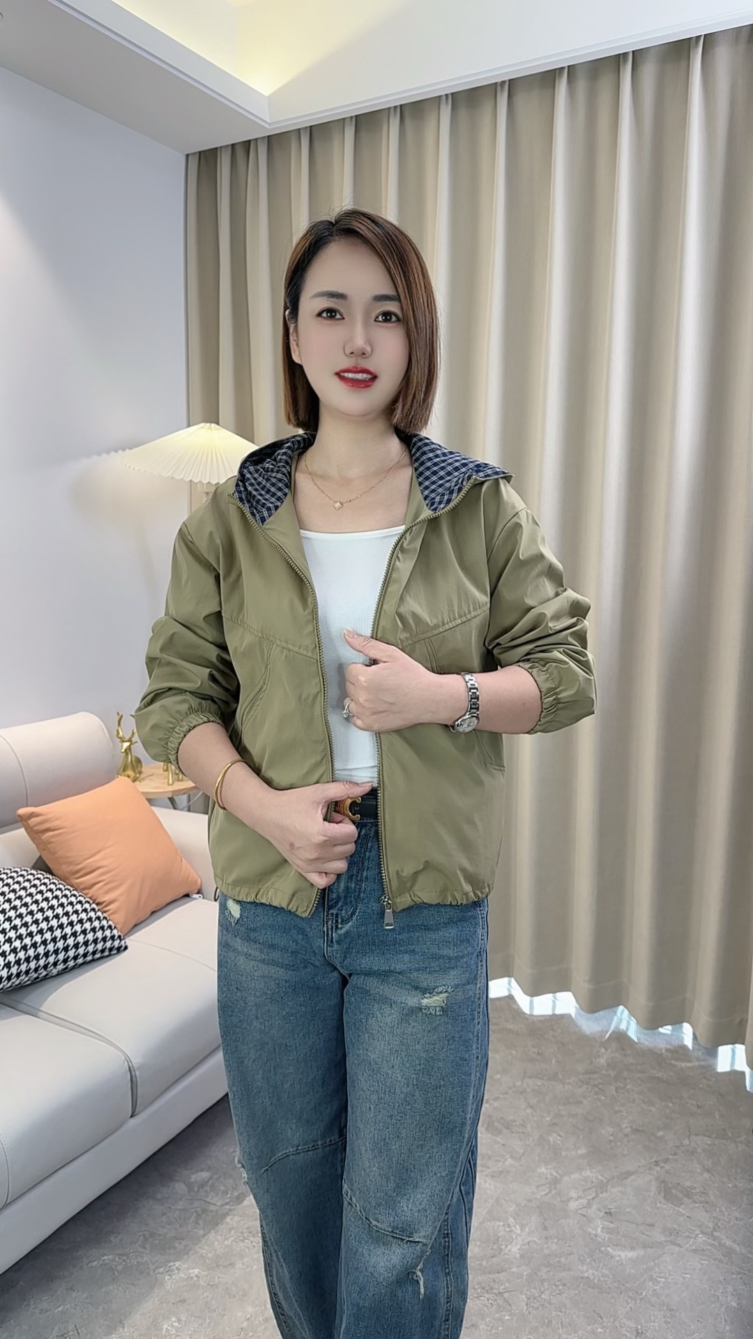 【原创正品】2025秋季新款韩版时尚拼接格子连帽宽松冲锋衣外套Q10