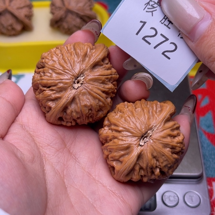 天***阔文玩核桃把件铁锤43.1272